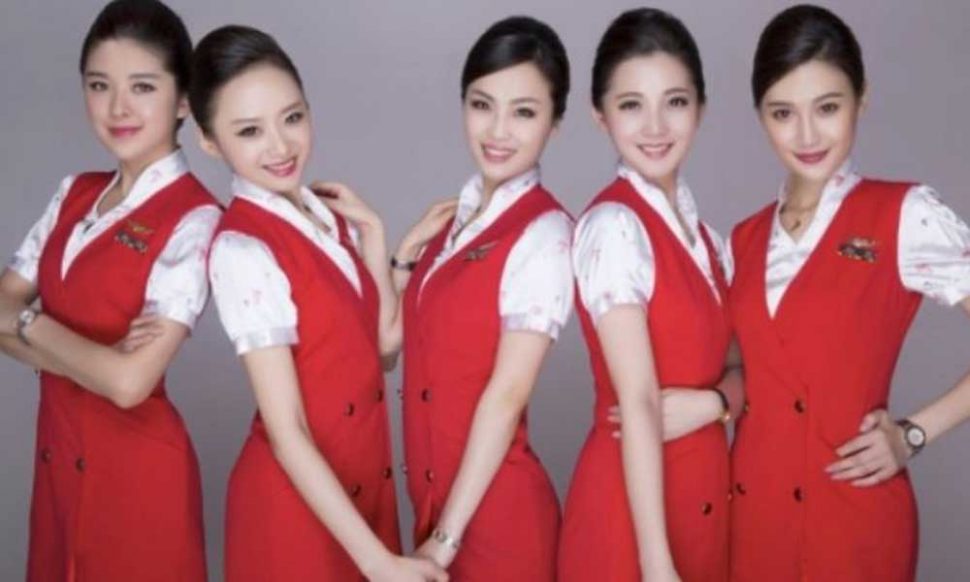 एयर होस्‍टेस की तसवीरें