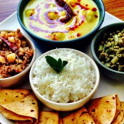 दोपहर का खाना