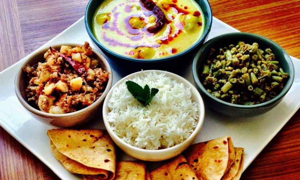 दोपहर का खाना