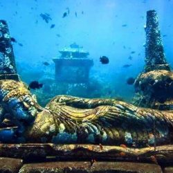 समुद्र के अंदर धार्मिक स्थल