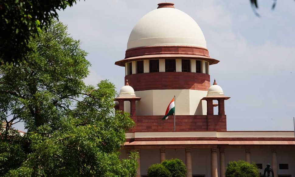 कानून की धाराओं से आजादी