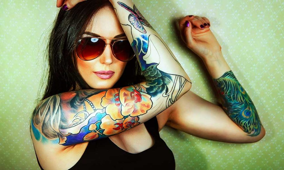 लड़कियों में टैटू की दीवानगी