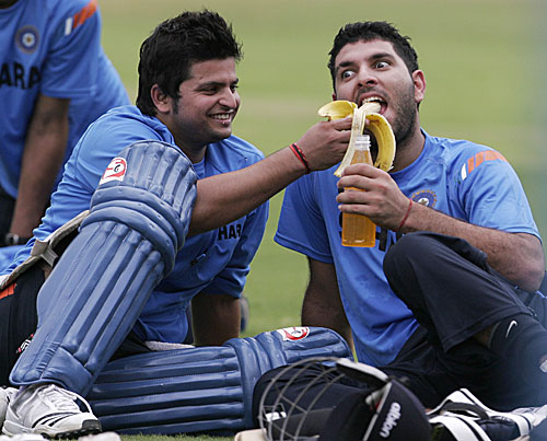 yuvraj_singh_and_suresh_raina