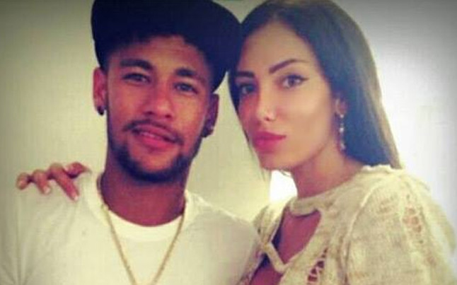 neymar-soraya-una-imagen-colgada-redes-sociales-1414686120738