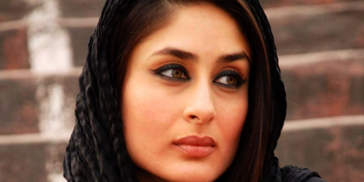 Kareena-Kapoor-burkha-style-hd-wallpapers