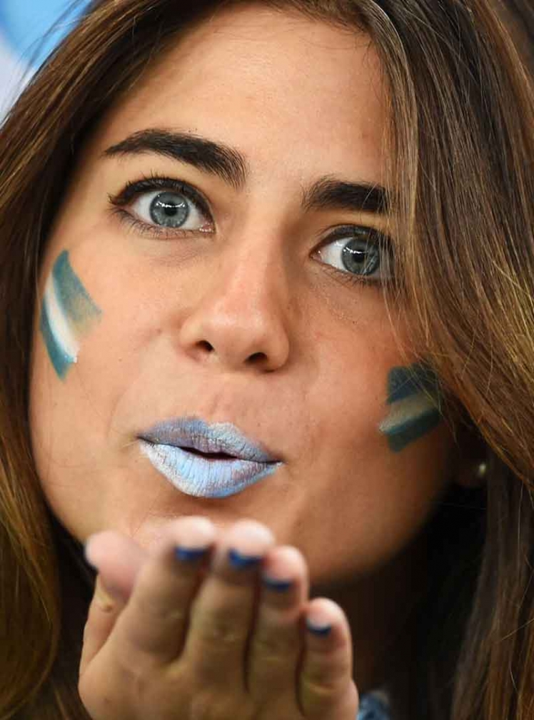 Sexy-world-cup-fans-3