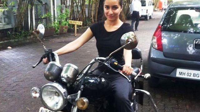 ShraddhaKapoorBike