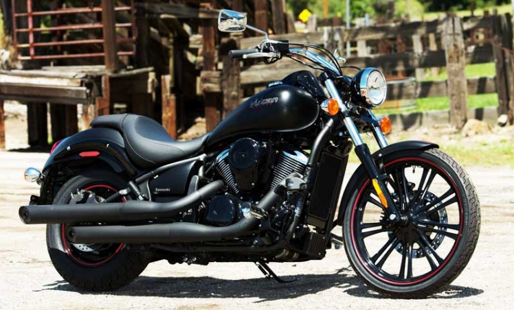 12_Kawasaki_Vulcan900