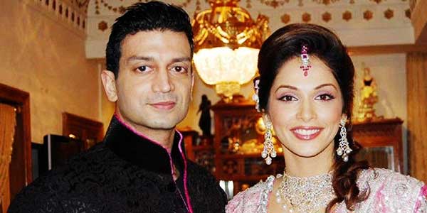 Isha_Koppikar_and_Timmy_Narang