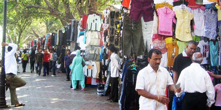 street-shopping