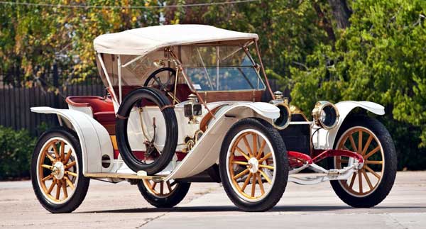 aquarius-vintage-car