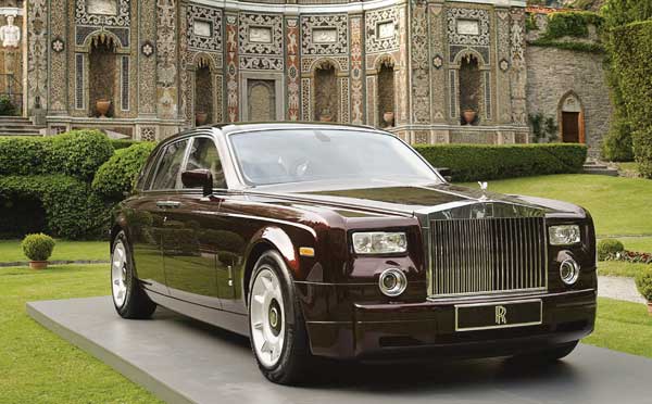 libra-Rolls-Royce-Phantom