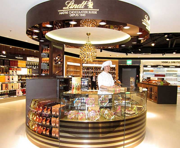 lindt-zurich-airport