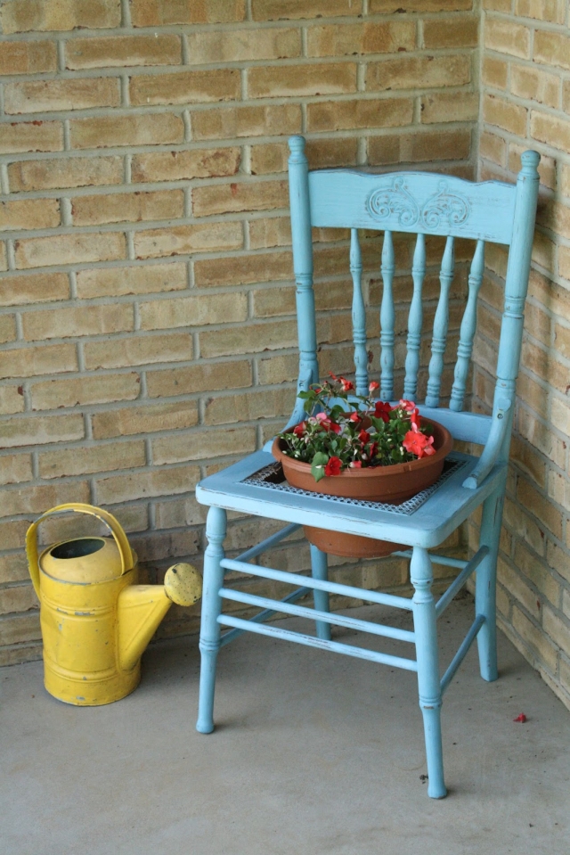 chair_planter