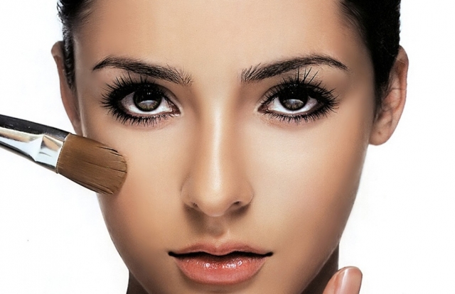 Useful-Makeup-Guidelines-for-Dark-Skinned-Women