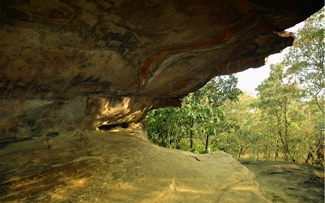 Bhimbetka_Rock_Shelters