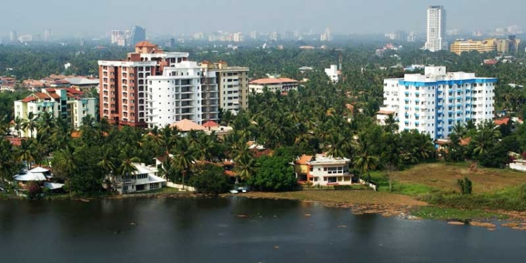 general-view-of-the-city-cochin-kochi-in-kerala-south-india-1600x1065