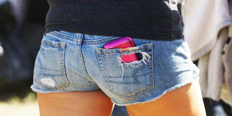 photo-cell-phone-pocket