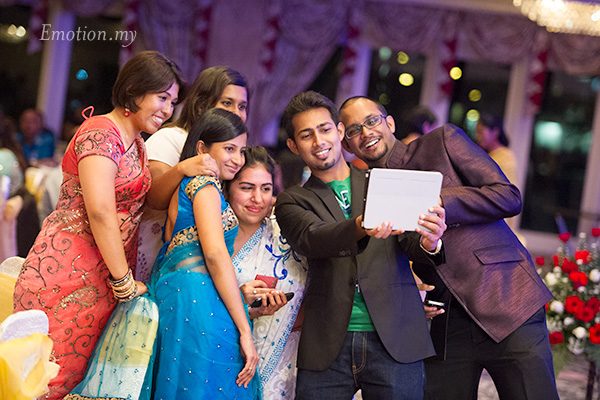 wedding-selfie