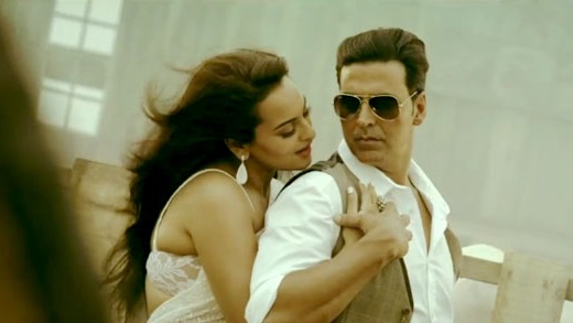 Sonakshi-Sinha-And-Akshay-Kumar-in-Boss-Video-Song-Pic-1