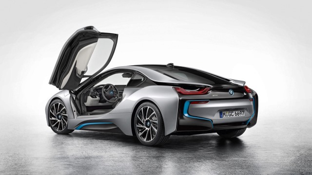 2015-bmw-i8-5-1