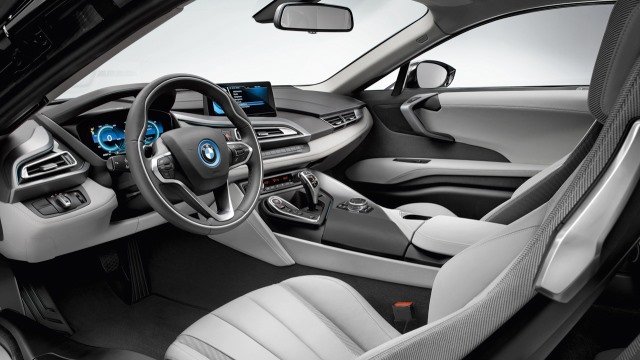 2015-bmw-i8-9-1