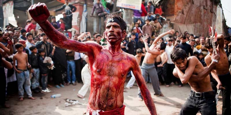 JT-Ashura-India-17DEC10-024