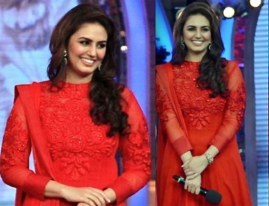 Huma-Qureshi-In-Bhaavya-Bhatnagar-On-The-Sets-Of-Bigg-Boss-For-Dedh-Ishqiya