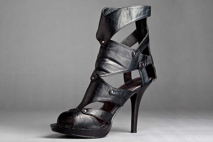 women-shoe
