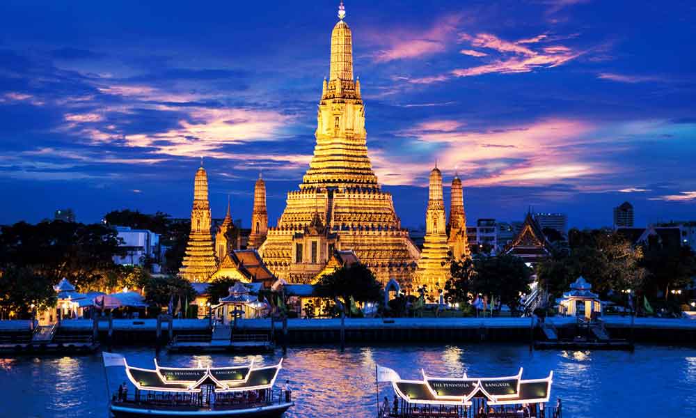 Temple of dawn, Bangkok, Thailand