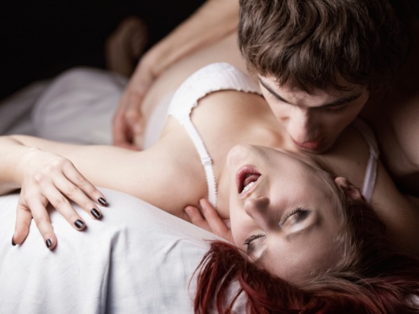 Time gap between male and female ejaculation can be managed with foreplay