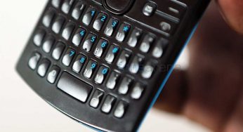 Get Your Old And Unusable Android Phone Back To Life! These Amazing Apps Cut Down The Usage Of Physical Buttons!