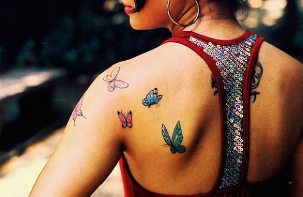 girl-with-butterfly-tattoos