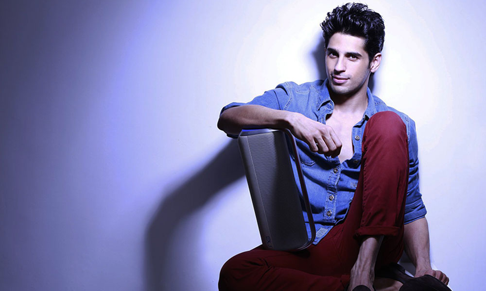 Unseen Pictures Of Sidharth Malhotra Is For His Fans!