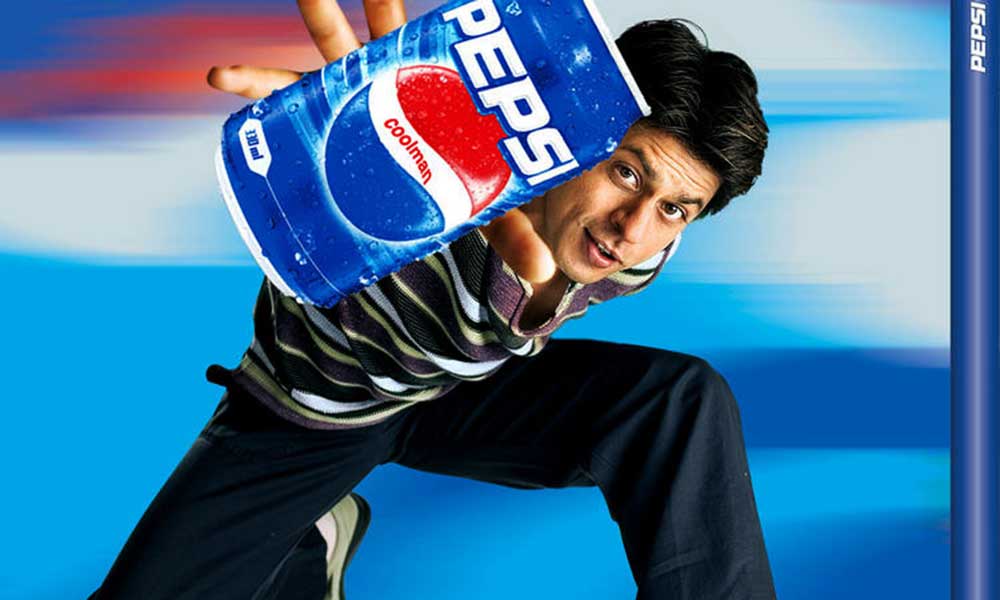 shahrukh-khan-pepsi-commercial-ad-pose