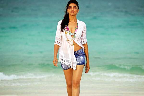 deepikaonthebeach