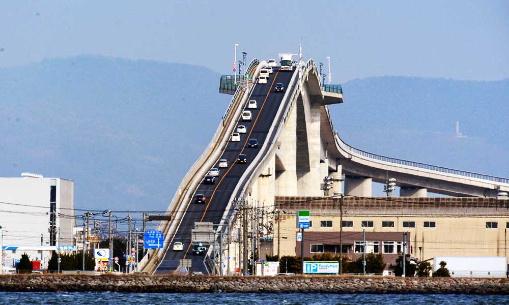 Eshima-Ohashi-Bridge-in-Japan