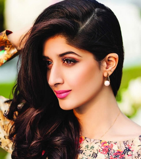 Mawra-hocane-1