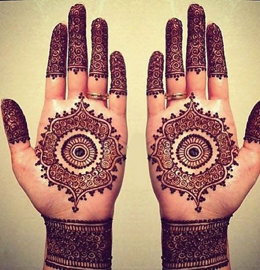 unique-mehndi-hands-1