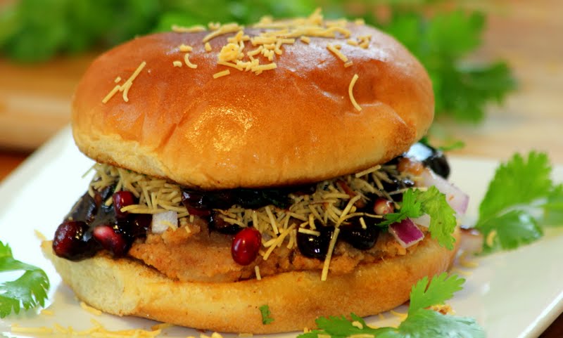 kacchi dabeli