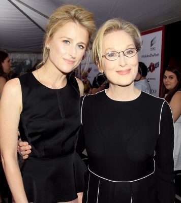 1438695572_mamie-gummer-meryl-streep-zoom