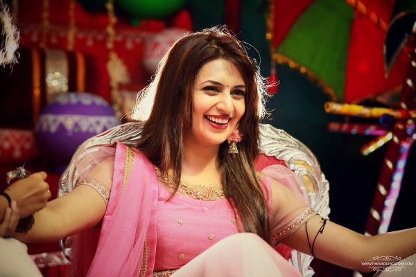 Divyanka Tripathi Mehdi Image 4