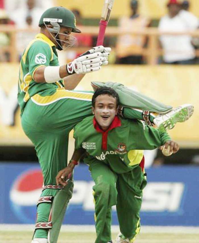 embarrassing pictures of cricketers