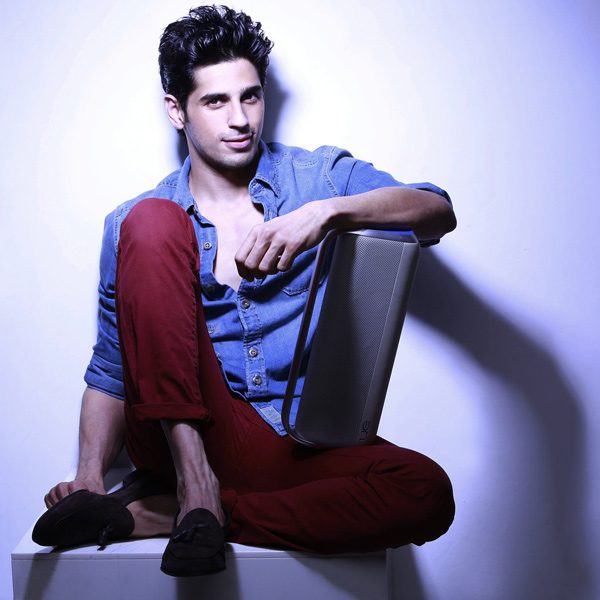 sidharth-malhotra-the-most-handsome-rising-star-201605-716270