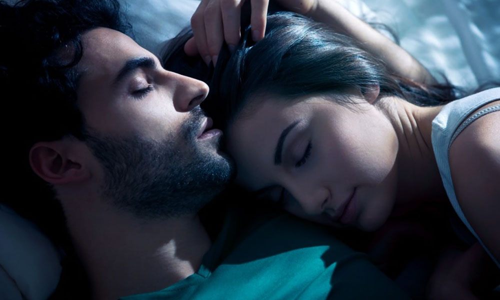 Sleeping positions reveal about your relationship