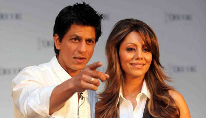 Shahrukh Khan With His Wife