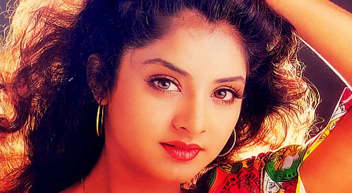 Deaths of Bollywood Celebs - Mysterious Deaths of Bollywood Celebs