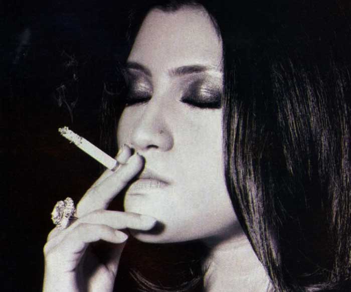 Bollywood actresses who smoke