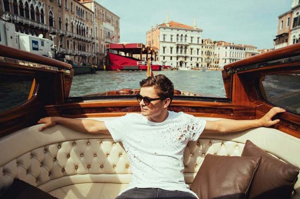 Martin Garrix's Hot Pictures