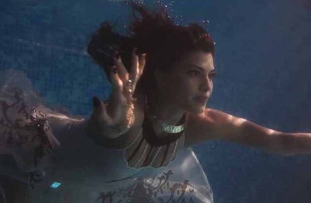 Check Out These 8 Underwater Photos Of B Town Actresses